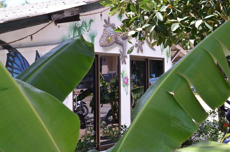 Hostal La Villa - Adults Only