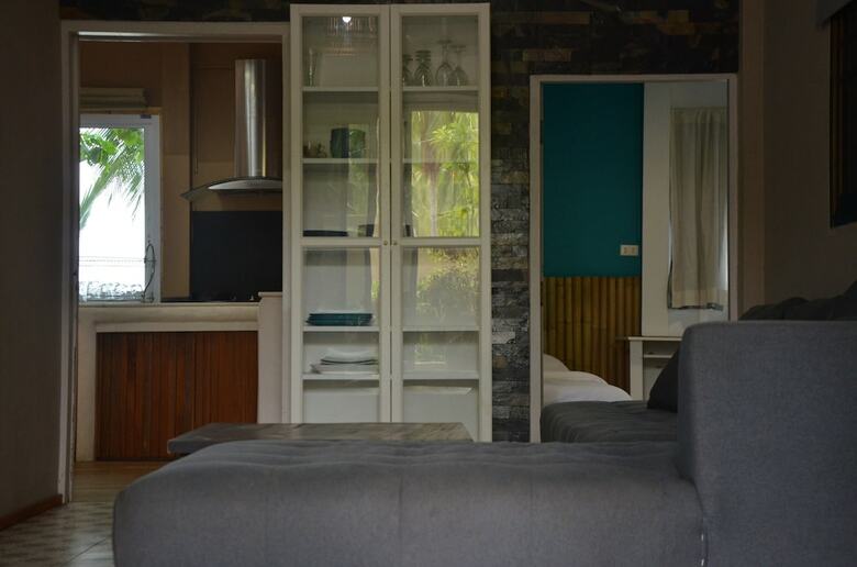 Hostal La Villa - Adults Only