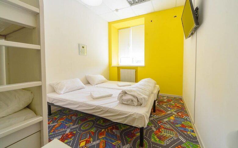 Hostal Krovat Na Deribasovskoy