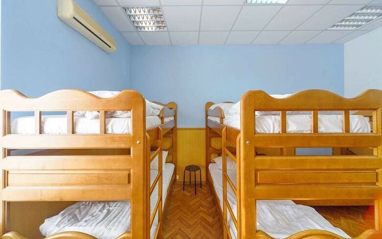 Hostal Krovat Na Deribasovskoy