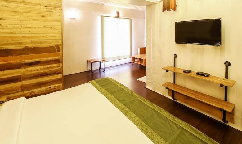 Treebo Trend Beach Box Hotel