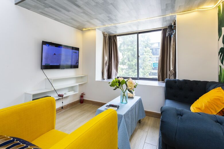 Shanghai Sweetheart Apartment