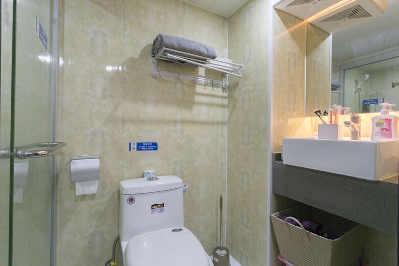 Shanghai Sweetheart Apartment