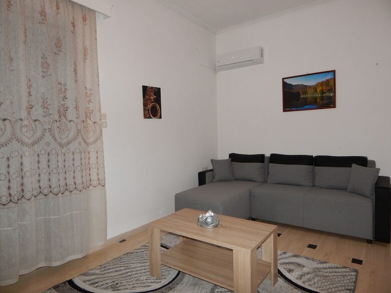 Tripoli Apartments & Rooms