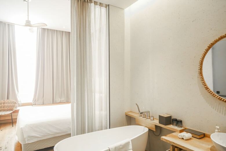 Moonlo Hotel