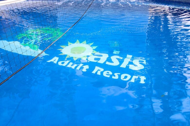 Hotel Oasis Adult Resort