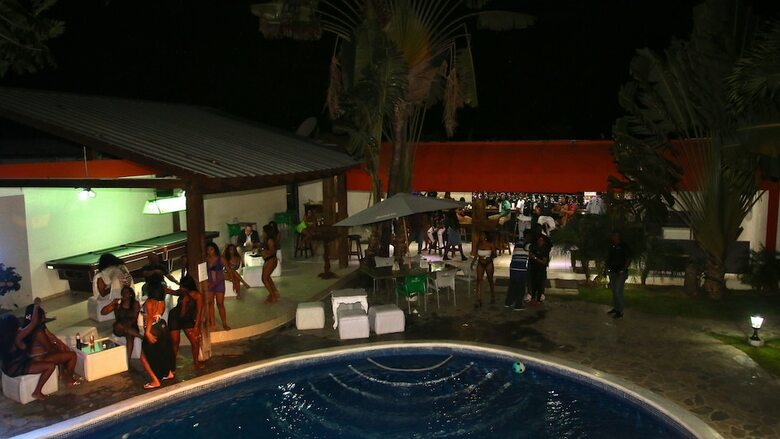 Hotel Oasis Adult Resort
