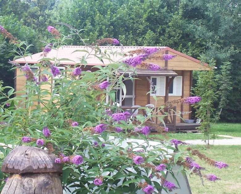 Chalets Du Camping Les Merilles