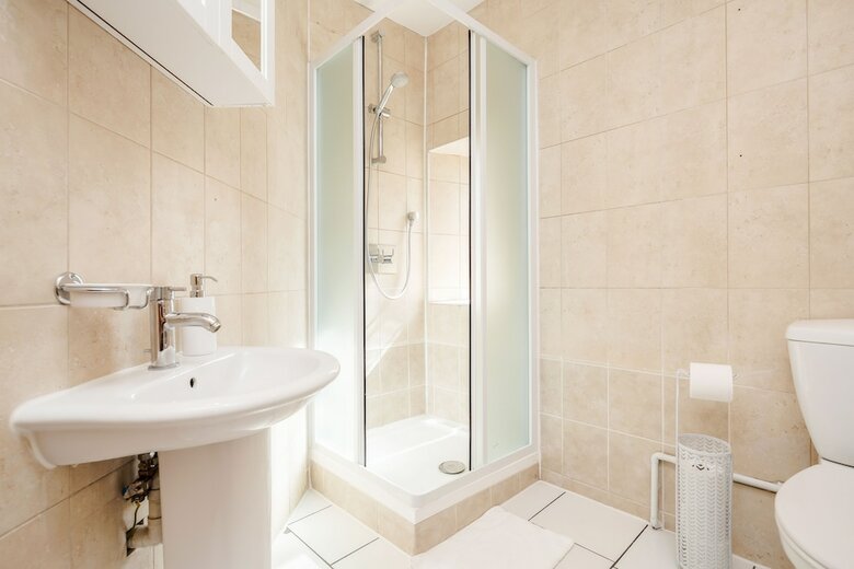 Great Mayfair Apartment - Sleeps 6