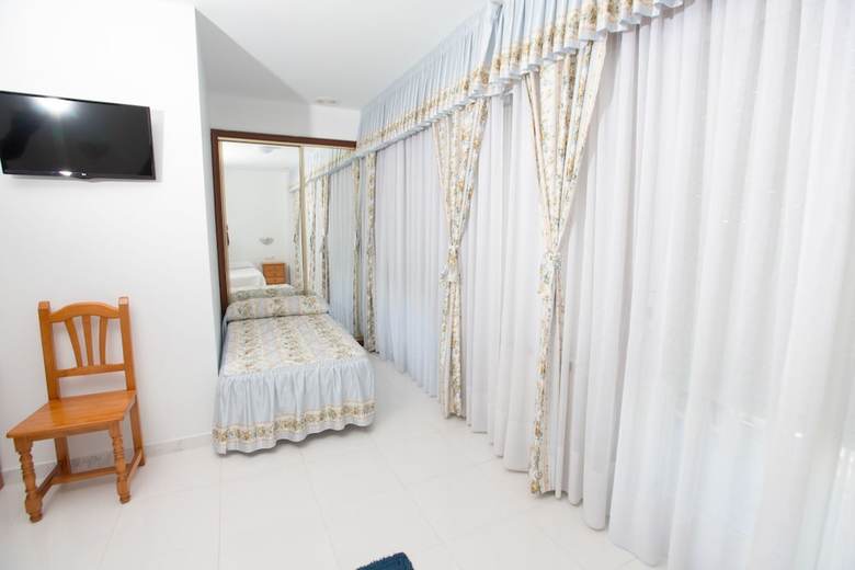 Bed & Breakfast Pensi�n Casa Rodi�o