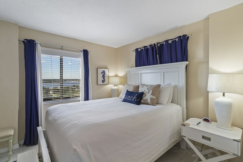 Tropical Suites At Sunglow Resort