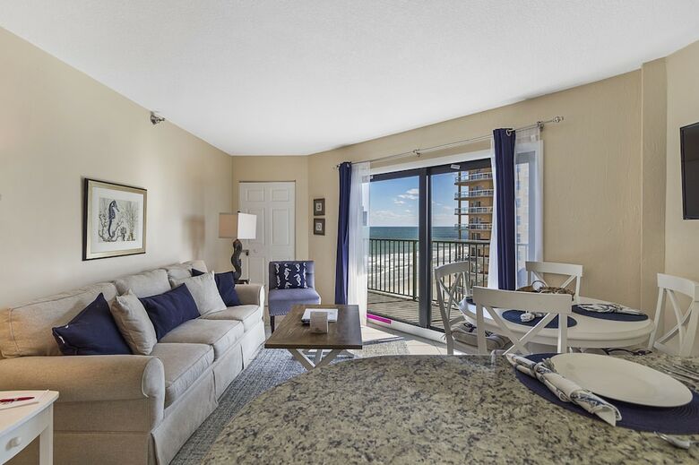 Tropical Suites At Sunglow Resort