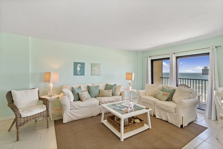 Tropical Suites At Sunglow Resort