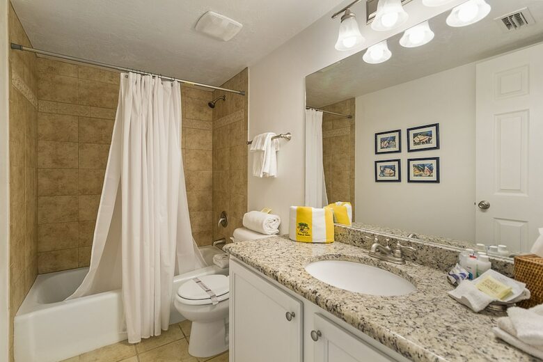 Tropical Suites At Sunglow Resort