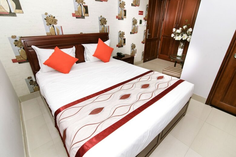 Long Bao Chau Hotel
