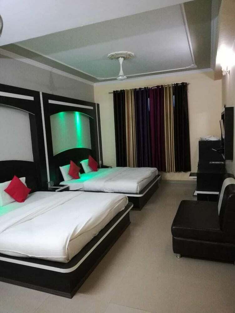 Hotel Ks International