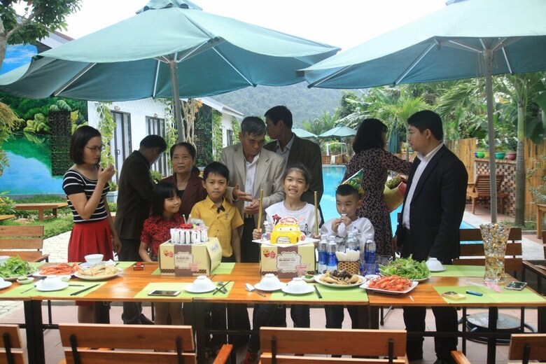 Hotel Son Doong Bungalow