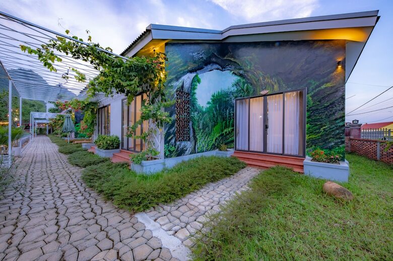 Hotel Son Doong Bungalow