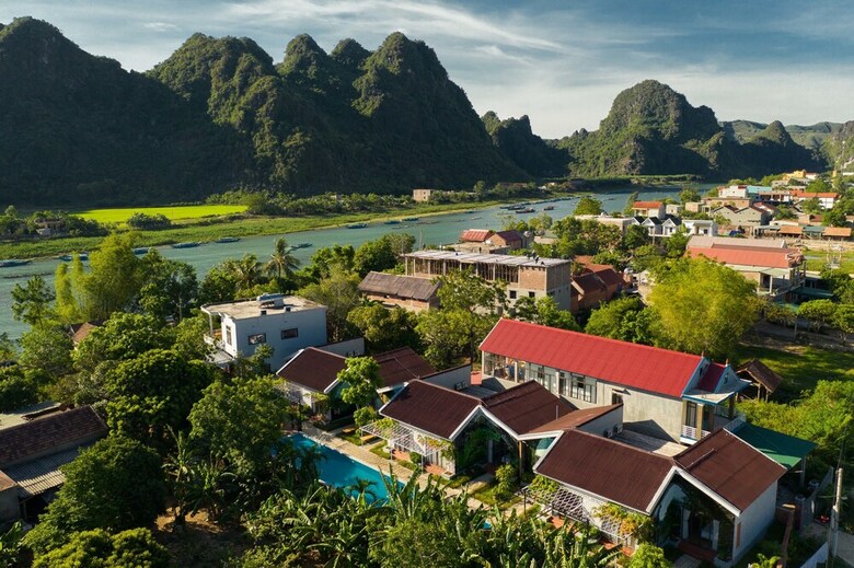 Hotel Son Doong Bungalow