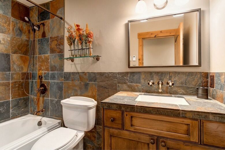 Abode At Teton Manor