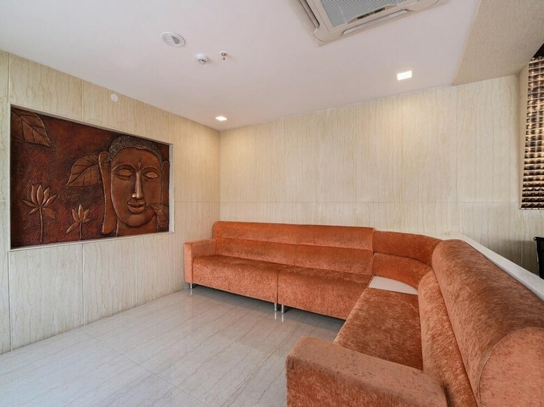 Rohini Jazz Hotel