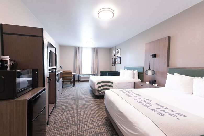 Hotel Oxford Suites Paso Robles