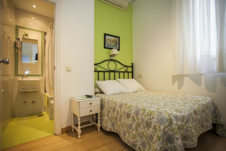 Pension Ava Rooms
