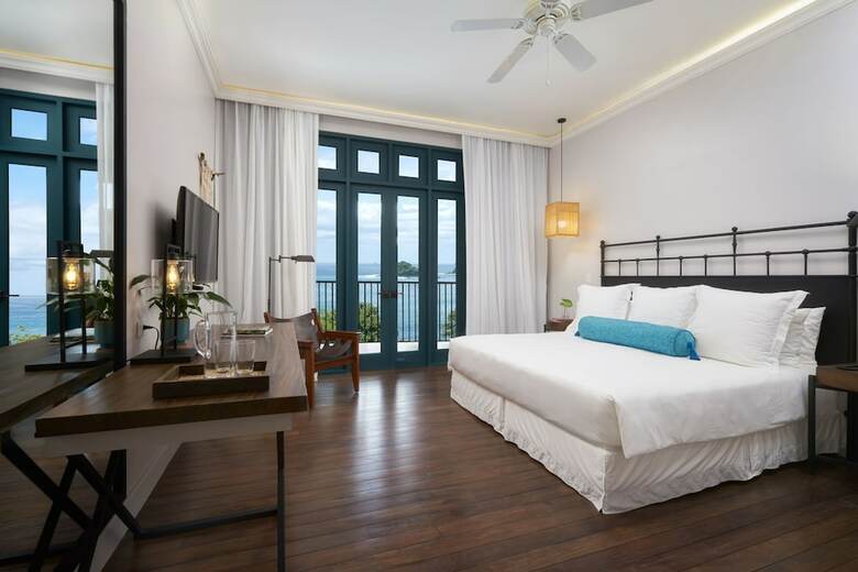 Santarena Hotel At Las Catalinas