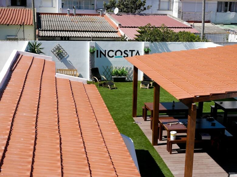 Hostal Incosta Surf House