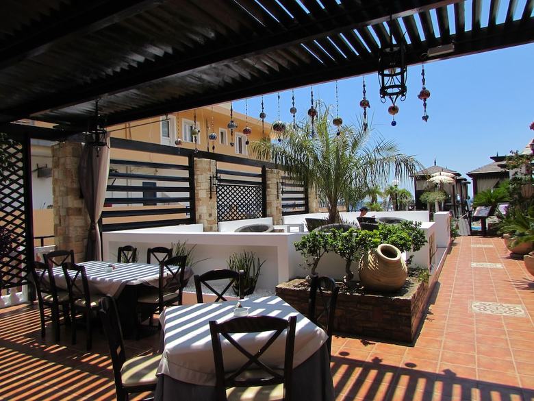 Hotel Coralli Apartments
