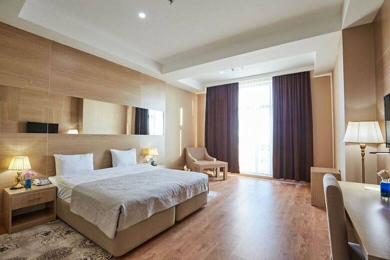 Nobel Hotel