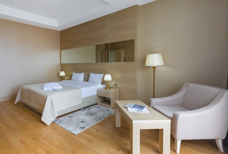 Nobel Hotel