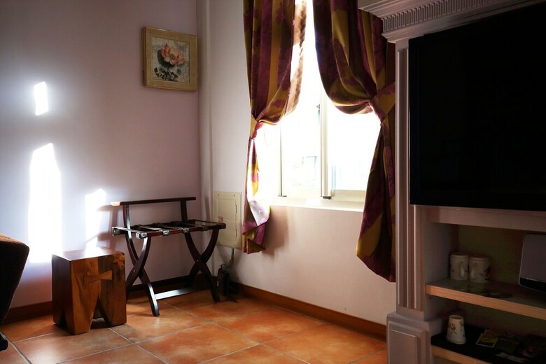 Jasmine Orange B&B