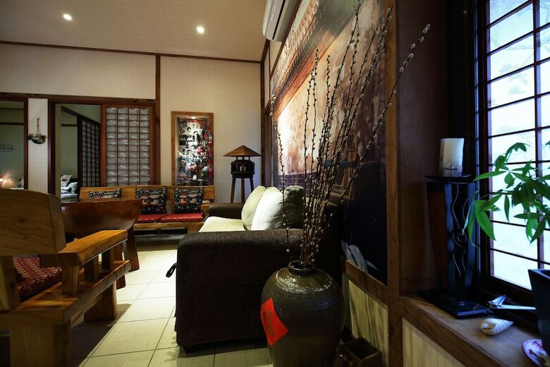 Jasmine Orange B&B