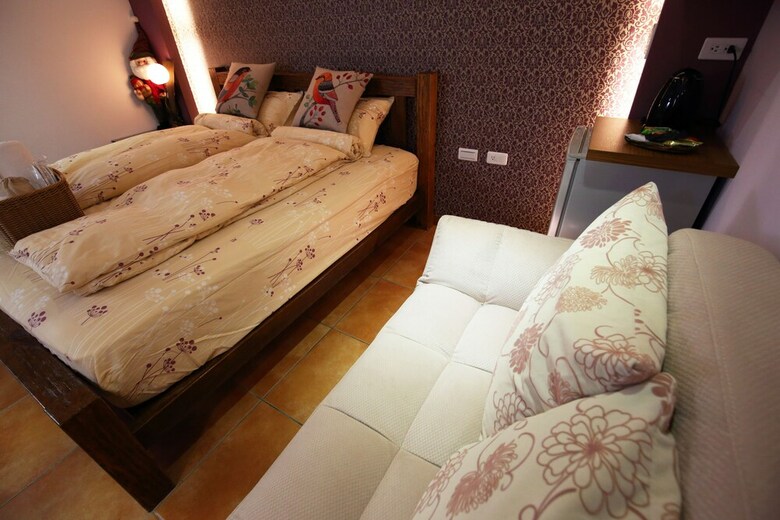 Jasmine Orange B&B