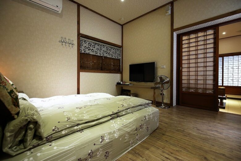 Jasmine Orange B&B