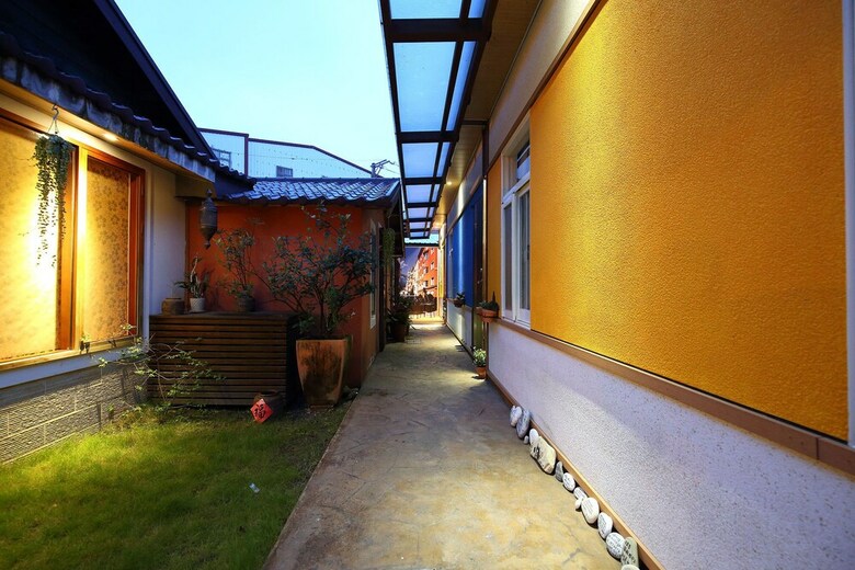 Jasmine Orange B&B