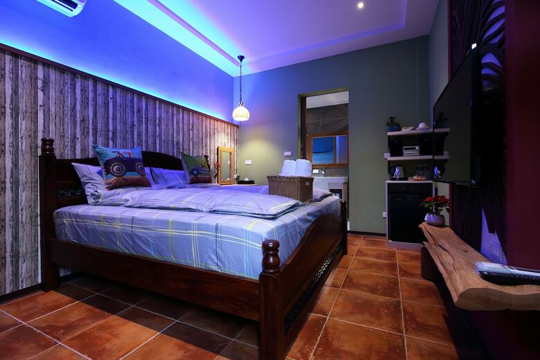 Jasmine Orange B&B