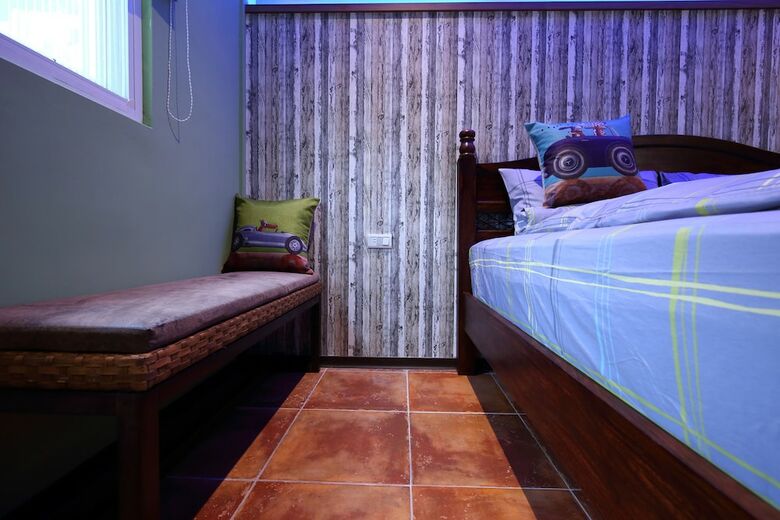 Jasmine Orange B&B