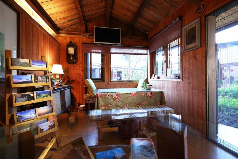 Jasmine Orange B&B