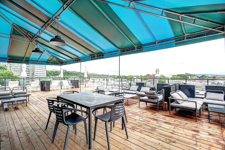 Brand New Condo Hotel- Immense Terrasse