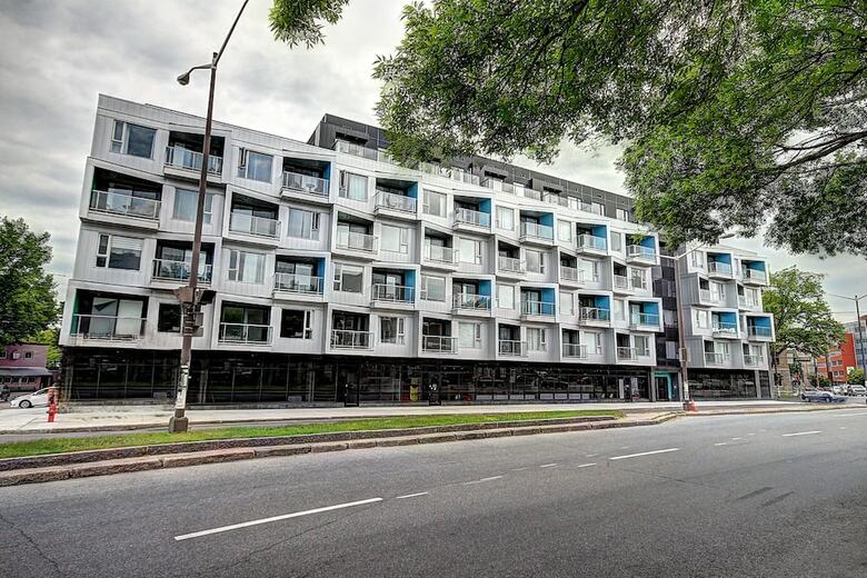 Brand New Condo Hotel- Immense Terrasse