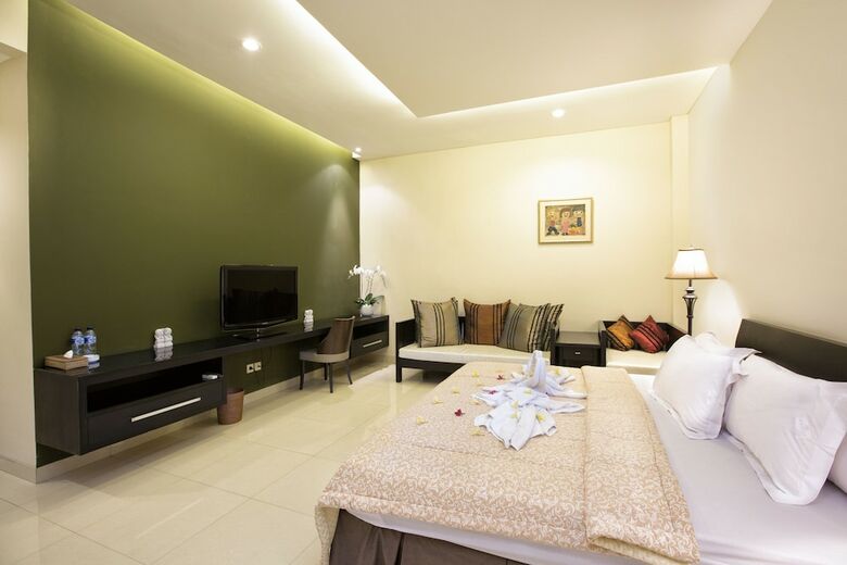 Bed & Breakfast Inkuta Residence And Villa