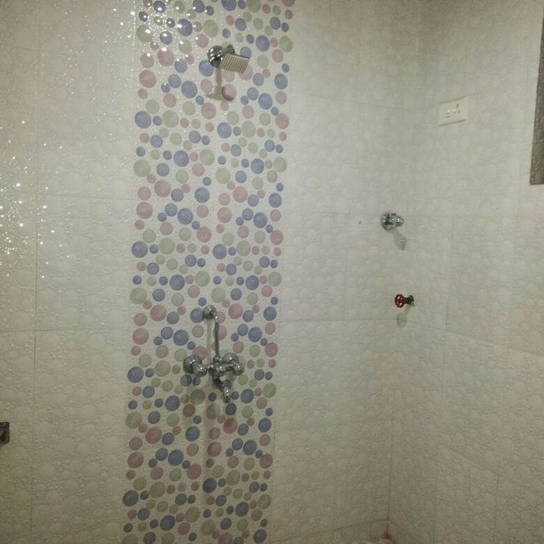 Hiriz Hotel Dollar