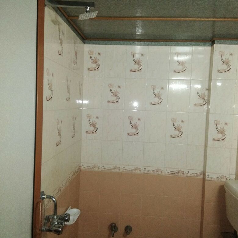 Hiriz Hotel Dollar