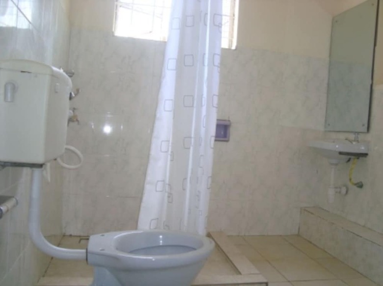 Hotel Angaza Guest House