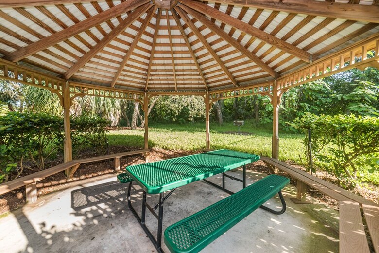 Ovm2344 - Emerald Island - 4 Bed 3 Baths Townhome