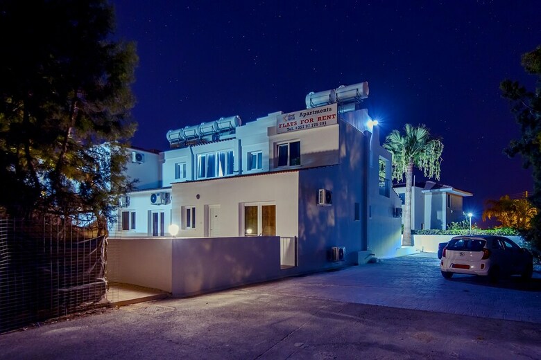 Color Cyprus Amozoniu Apartments