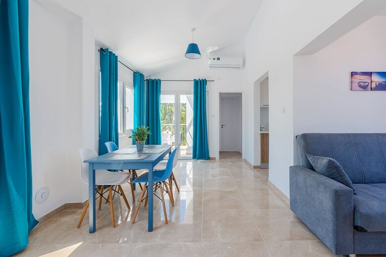 Color Cyprus Amozoniu Apartments