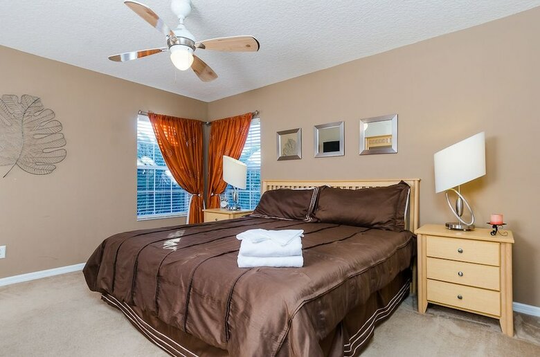 Ov1138 - Emerald Island - 7 Bed 4.5 Baths Villa
